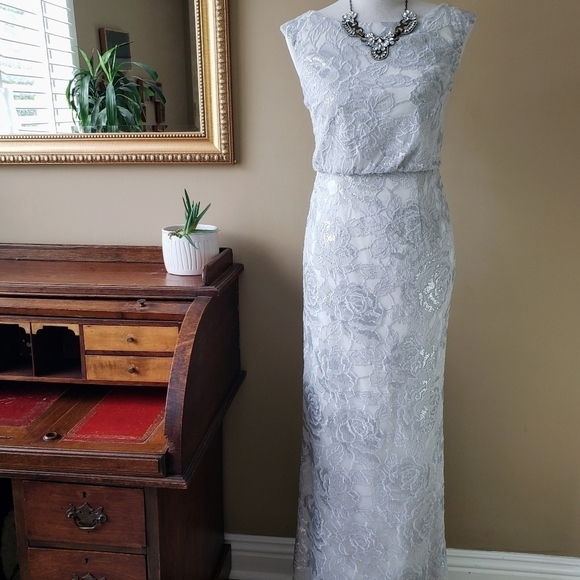 Adrianna Papell Silver White Lace Sequin Blouson Column Gown Brigerton Size 4 - Picture 3 of 13